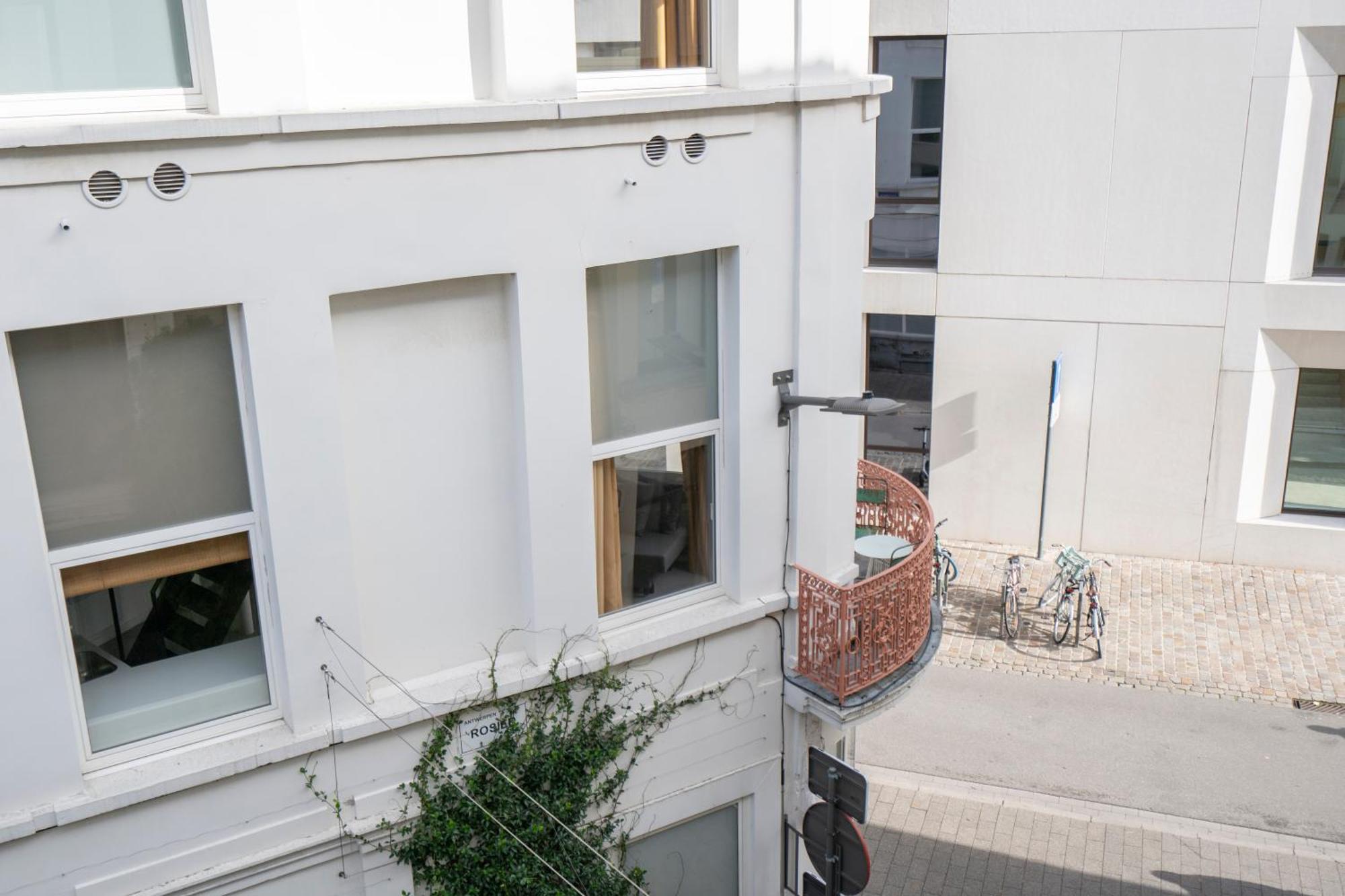 Shway - The Black Pants Anvers Exterior foto