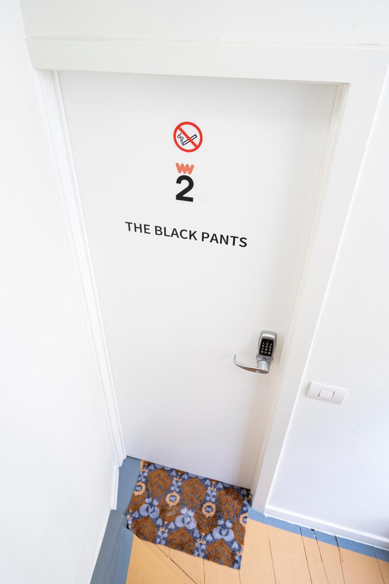 Shway - The Black Pants Anvers Exterior foto